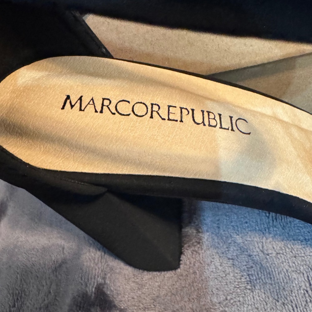 Marco Republic Womens Size 10 Wide Edmonton Chunky Block Heel Ankle Strap Heels - Picture 10 of 11